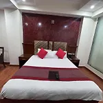 Hotel Shivdev International 2 Min Walk From Near New Delhi Railway Station