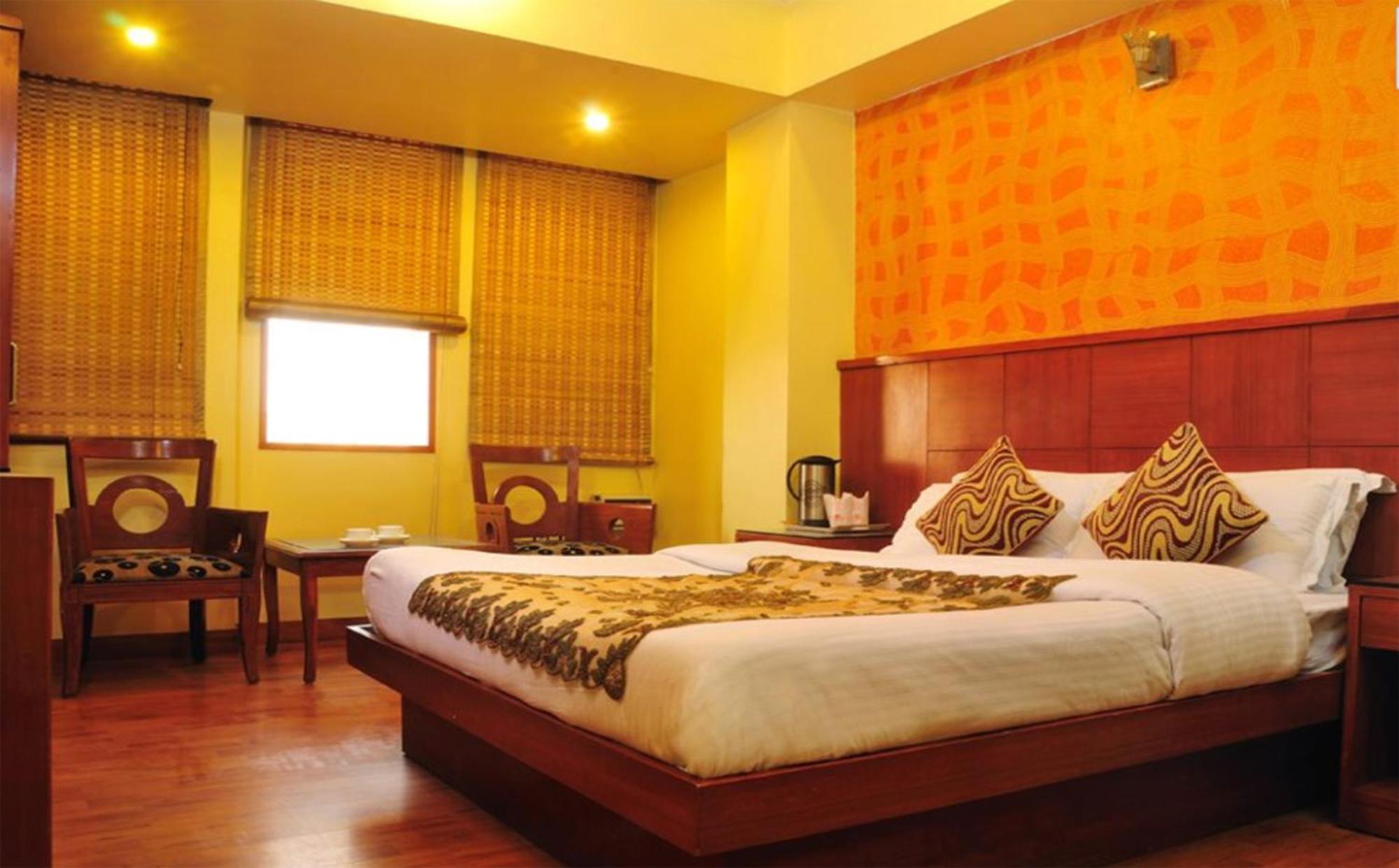Shivdev International Near Railway Station Hotel New Delhi