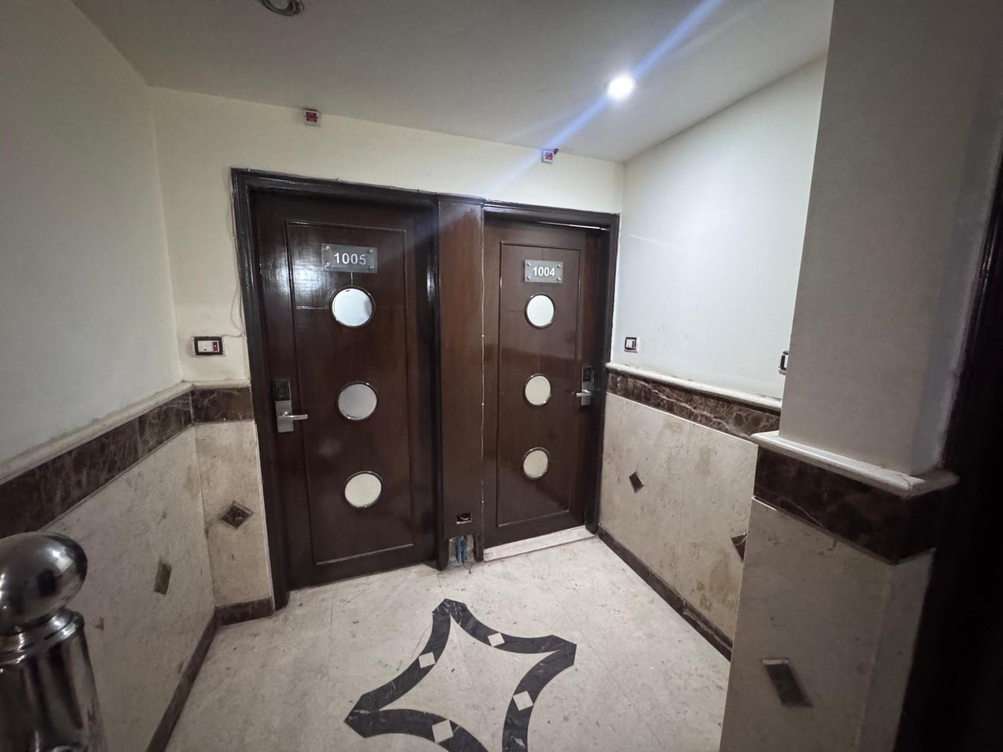 Shivdev International Near Railway Station Hotel 3*