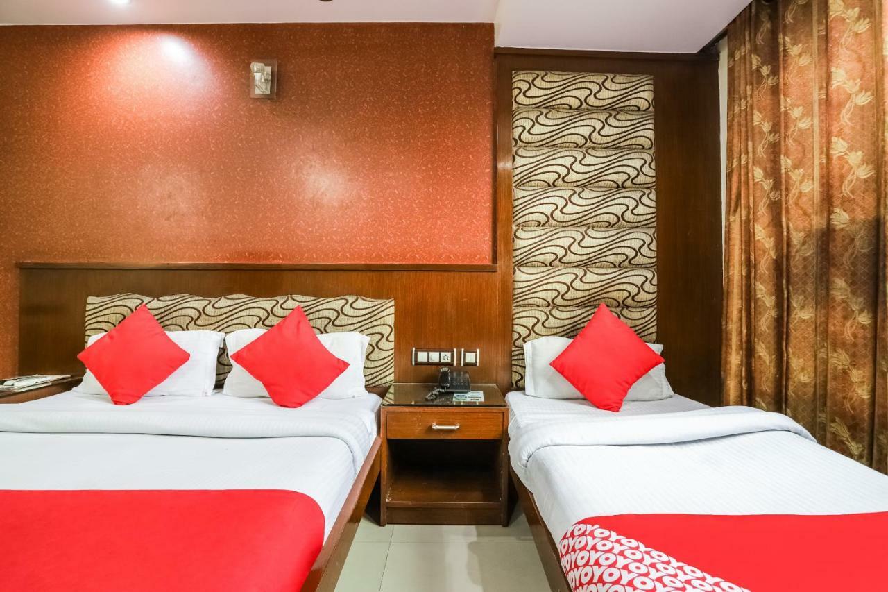 Shivdev International Near Railway Station Hotel 3*
