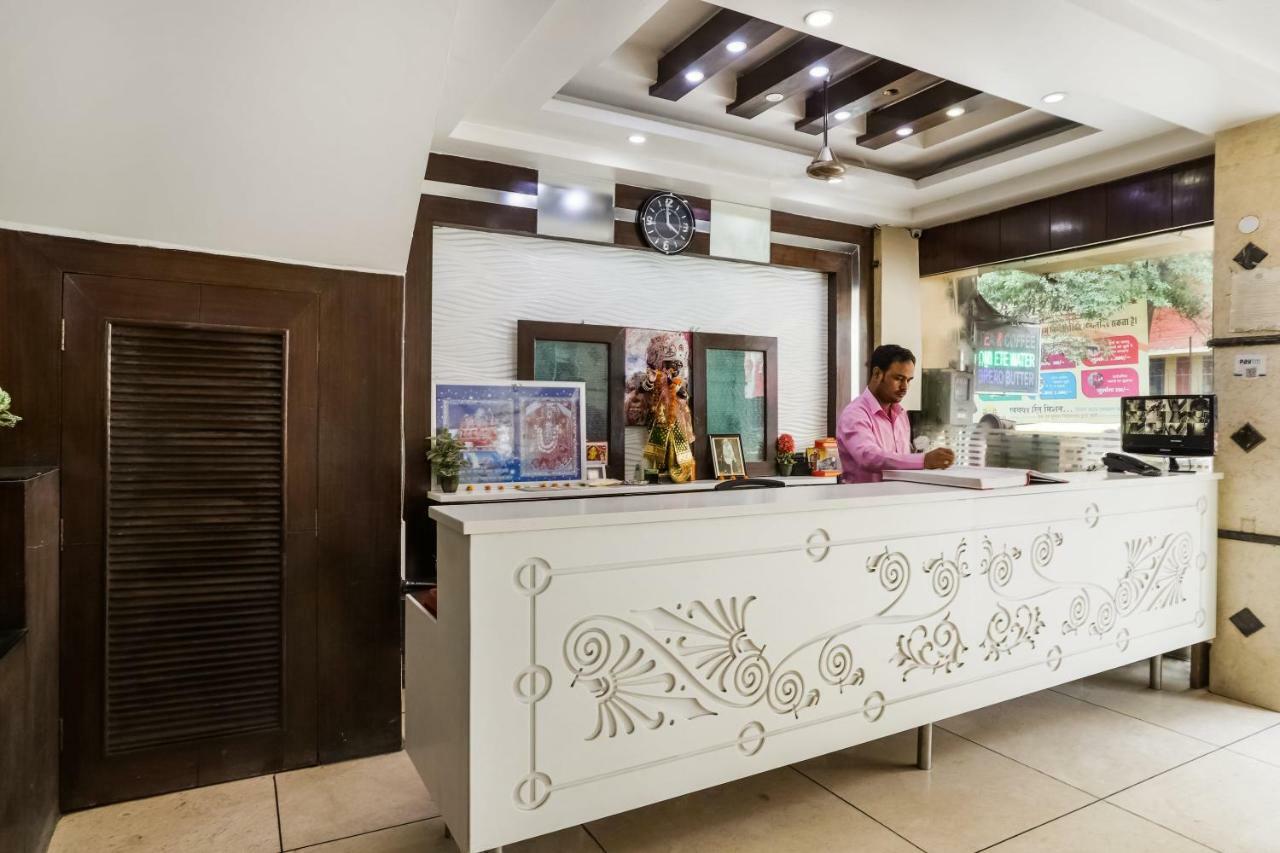 Hotel Shivdev International Near Railway Station 3*