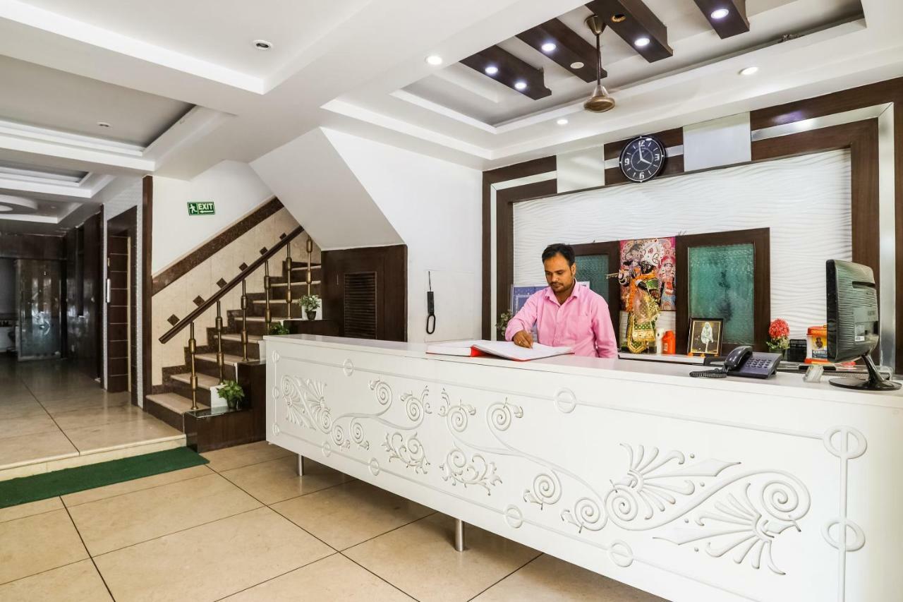 Hotel Shivdev International Near Railway Station
